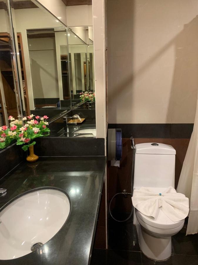 Boutique Hotel Паттайя Экстерьер фото